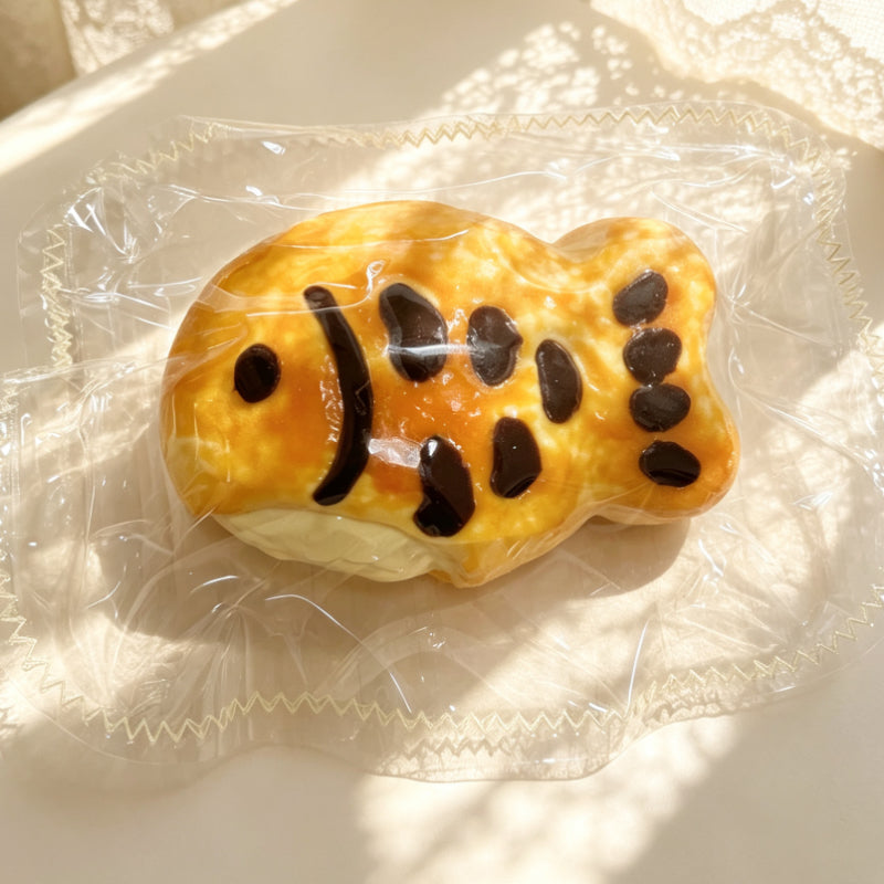 Cream Taiyaki Squishy toy