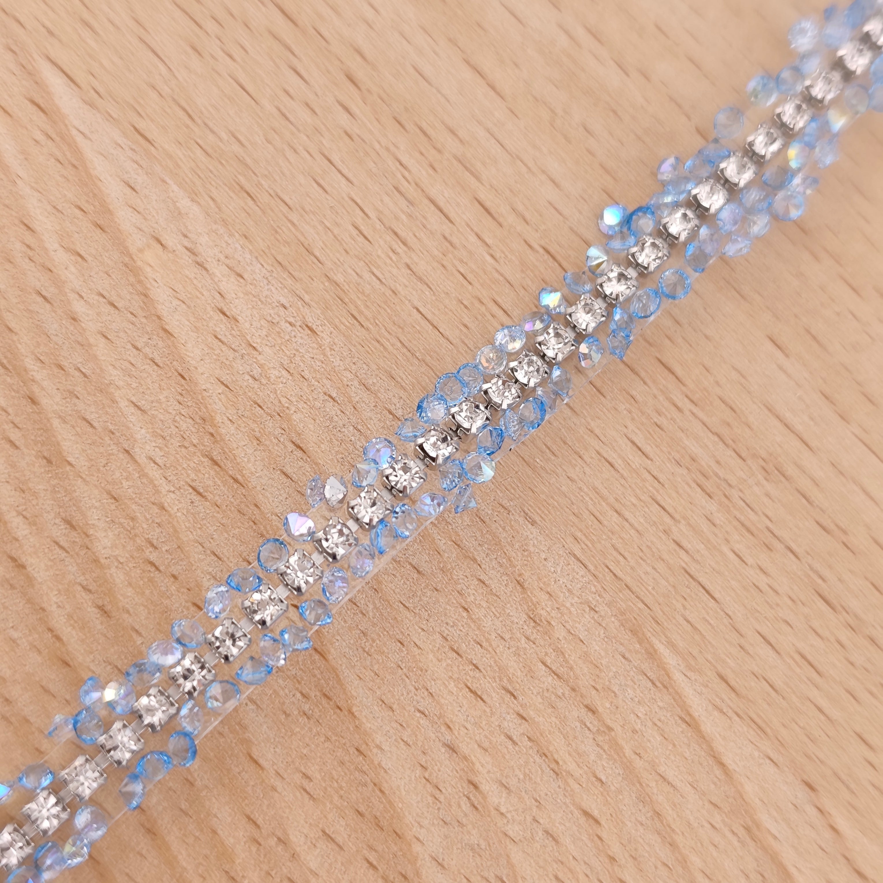 FS2994- 9mm Width, Sugar Diamonds Wraps tapes With Silver Chain In Middle Diamonds Tapes for Making Fancy Beads